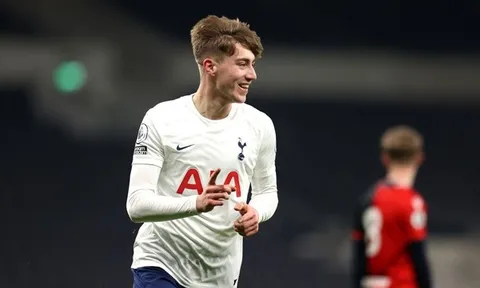 Tottenham chính thức chia tay tài năng trẻ triển vọng