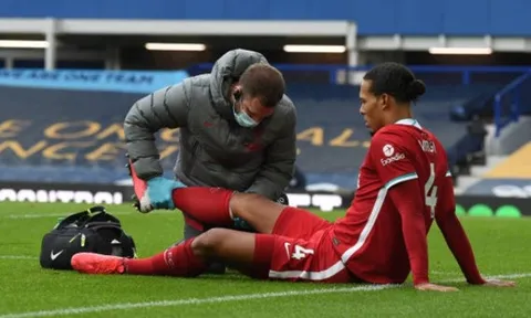 Chi 40 triệu bảng, Liverpool đón 'trung vệ vạn người mê' về thay Van Dijk?