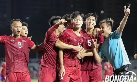Hoàng Đức nói gì về bàn thắng siêu phẩm vào lưới "Kepa phiên bản Indonesia"?