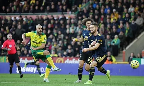 Hàng thủ "mơ mộng", Arsenal kéo dài chuỗi trận thảm họa