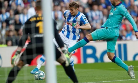 Bất ngờ, Barca bị mất điểm bởi "nội gián" của Real Madrid