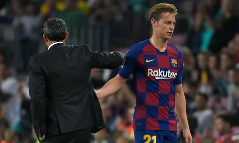 Thông tin chấn động! Valverde không muốn De Jong khoác áo Barca