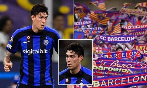 Fan Barca đòi giết Bastoni