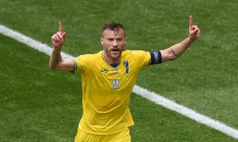 Sao West Ham ủng hộ hơn 2 tỷ đồng cho quân đội Ukraine
