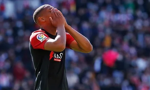 M.U chấp nhận sự thật về Martial, lạc quan với Rashford