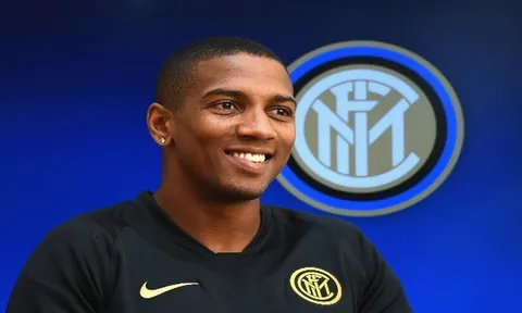 "Tôi không muốn ở lại Man Utd thêm một năm và đóng vai trò bé nhỏ"