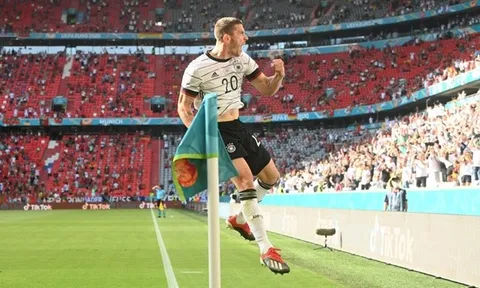 Mê mẩn Gosens, Man Utd có động thái gây bất ngờ