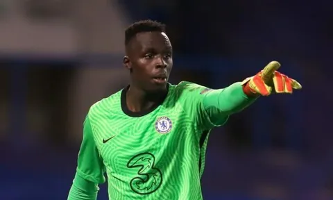 Chưa đá, Edouard Mendy đã đi vào lịch sử Champions League