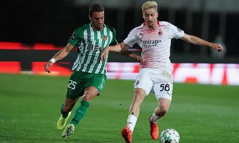Sao Arsenal thất sủng phá lưới Inter Milan và bị gãy răng
