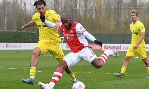 Lập hat-trick ấn tượng, tiền đạo Arsenal sắp được tưởng thưởng
