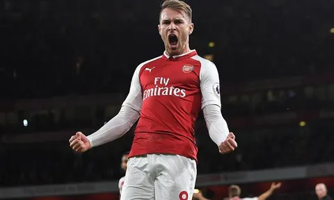 XONG! Xác nhận chuyện Aaron Ramsey gia nhập Liverpool