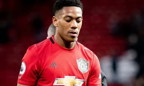 Rio Ferdinand dự đoán kết quả của Newcastle với giới chủ mới