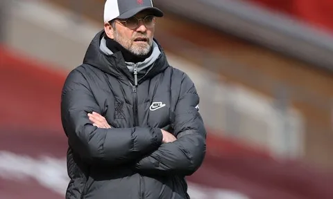 Jurgen Klopp: "Ai phải chịu trách nhiệm đây?"
