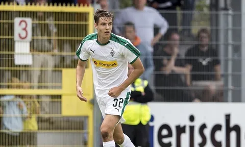 Lần đầu được gọi lên tuyển Đức, sao Monchengladbach phản ứng ra sao?