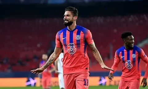"Mọi người sẽ thích Giroud hơn nếu cậu ấy tên là Giroudinho"