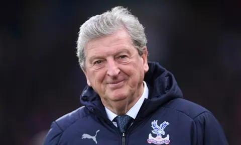 "Sẽ là rất khó để cậu ấy được đá chính ở Man Utd"