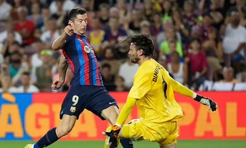 2 bom tấn của Barca bất lực trước "nhược tiểu"