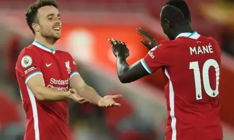 2 cầu thủ Liverpool phải cẩn trọng ở trận tái đấu Benfica