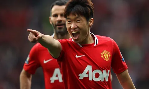 Park Ji-sung bùng nổ khi M.U hạ Liverpool
