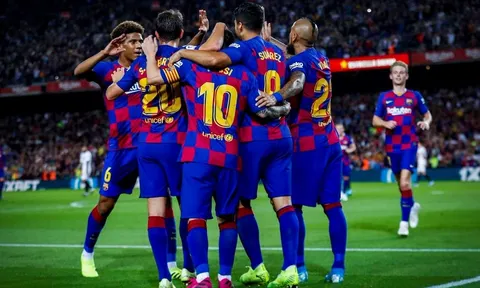 2 "mãnh thú" của Barcelona đã nhấn chìm Borussia Dortmund!