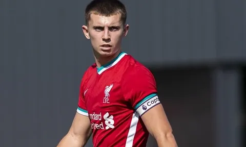 Liverpool chuẩn bị tống khứ thêm 1 cái tên