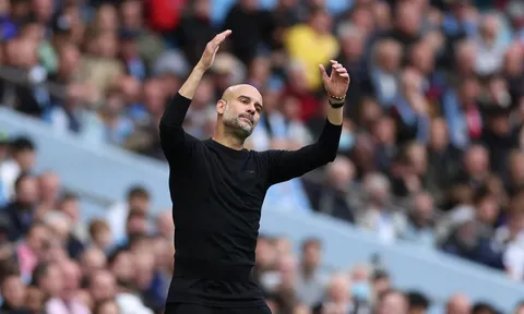Thua tan tác, 2 cầu thủ M.U vẫn được Guardiola khen chất lượng