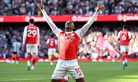 Eze là vũ khí tối thượng của Arsenal trong cuộc đua vô địch