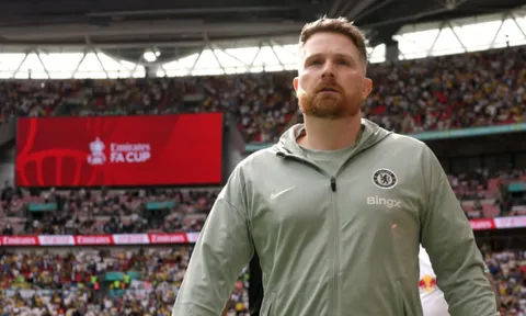 Chelsea lột xác tại Wembley và sự sai lầm của Liam Rosenior