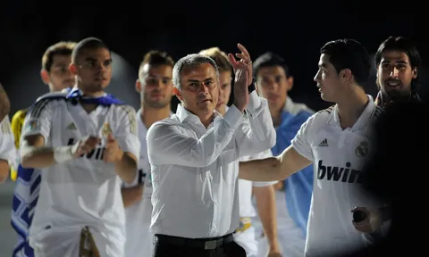 Jose Mourinho và bản hùng ca về kẻ thách thức tại Bernabeu