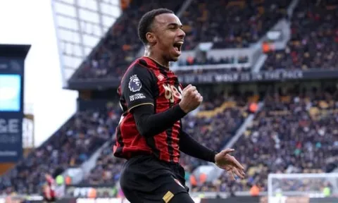 Sao trẻ Bournemouth muốn đến Man City để giành Quả bóng vàng