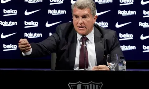 Barca từ chối thỏa thuận 275 triệu euro