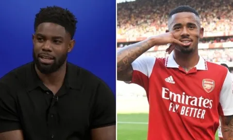 "Ở Arsenal, cậu ấy dường như là một cầu thủ khác"