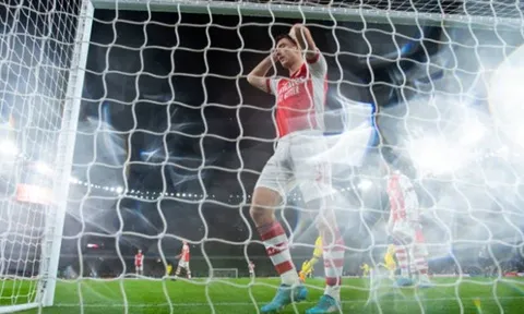 Carragher: Arsenal thiếu một yếu tố mà Man Utd đang sở hữu