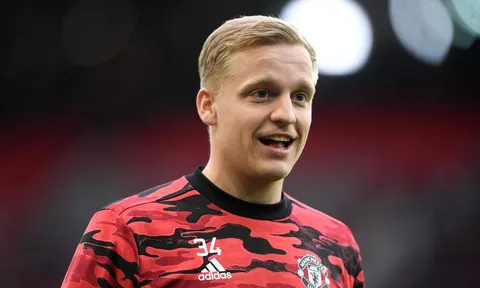 Van de Beek nói thẳng về tương lai ở Man Utd