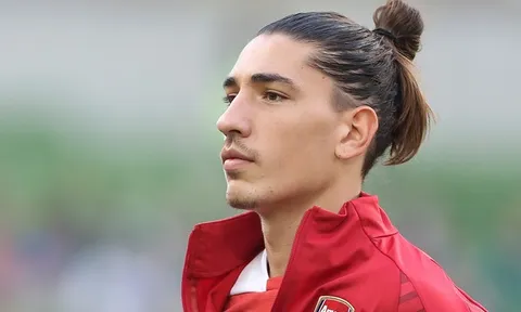 Cundy chỉ trích sao Liverpool: "Hãy nhìn vào hình thể của cậu"