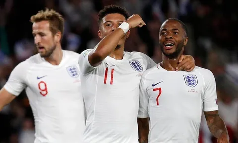 Huyền thoại Arsenal văng tục khi nói về Liverpool
