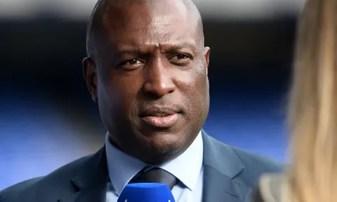 Campbell choáng váng với tin chấn thương từ Arsenal