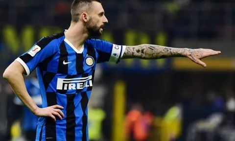 Tin tưởng Stefano Sensi, Conte bán 'mỏ neo' để có tiền mua Kante