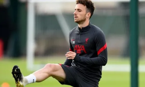Tìm chi xa, 'số 10 hoàn mỹ' cho Man Utd là đây chứ đâu