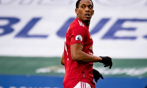 Nhắm "mục tiêu 7 năm", Man Utd sẵn sàng đẩy Martial ra đường?