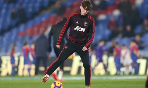 3 CLB 'thèm muốn', Man Utd sẽ để 'ngọc quý' ra đi vào tháng Giêng?