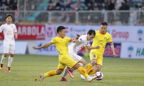 3 điều chờ đợi trận SLNA vs HAGL: Chờ duyên Công Phượng