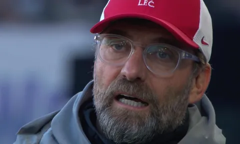 3 lần bị VAR "ám", Liverpool mất điểm cay đắng vào phút bù giờ