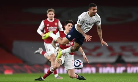 3 sao Arsenal lọt đội hình tệ nhất mùa giải ở Premier League