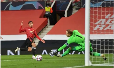 Nhìn Greenwood dứt điểm, Paul Scholes chỉ nói một câu
