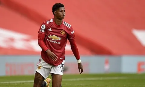 Rashford suy sụp, gửi một thông điệp đến fan trước khi tắt MXH