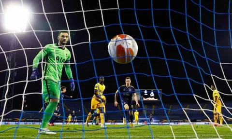 XONG! Hugo Lloris phá vỡ im lặng về tương lai