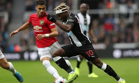 Lộ khoản bồi thường khổng lồ dành cho Pochettino và cộng sự