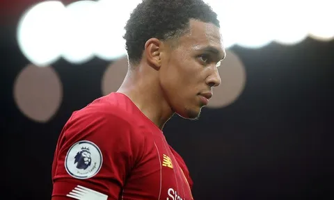 Sau tất cả, Liverpool đã bắt đầu lộ "sự hạn chế" chết người