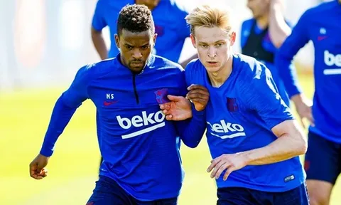 Bị đội mới lên hạng cướp ngôi đầu và đây là phản ứng của dàn sao Barca